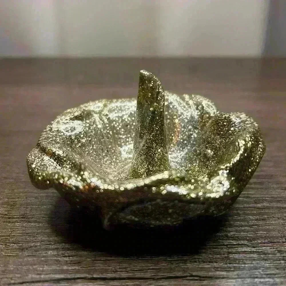 Hand Crafted Resin Ring Holder